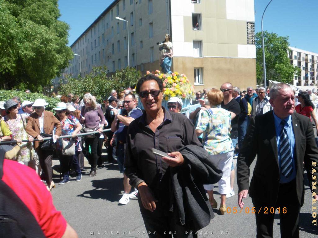 2016 05 06 NIMES L ASCENSION A N.D. DE SANTA CRUZ (42).JPG